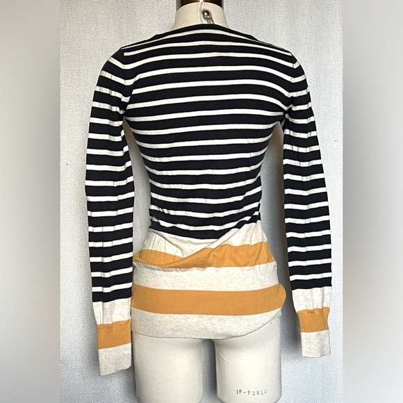 Charlotte Tarantola cardigan - Picture 2 of 5